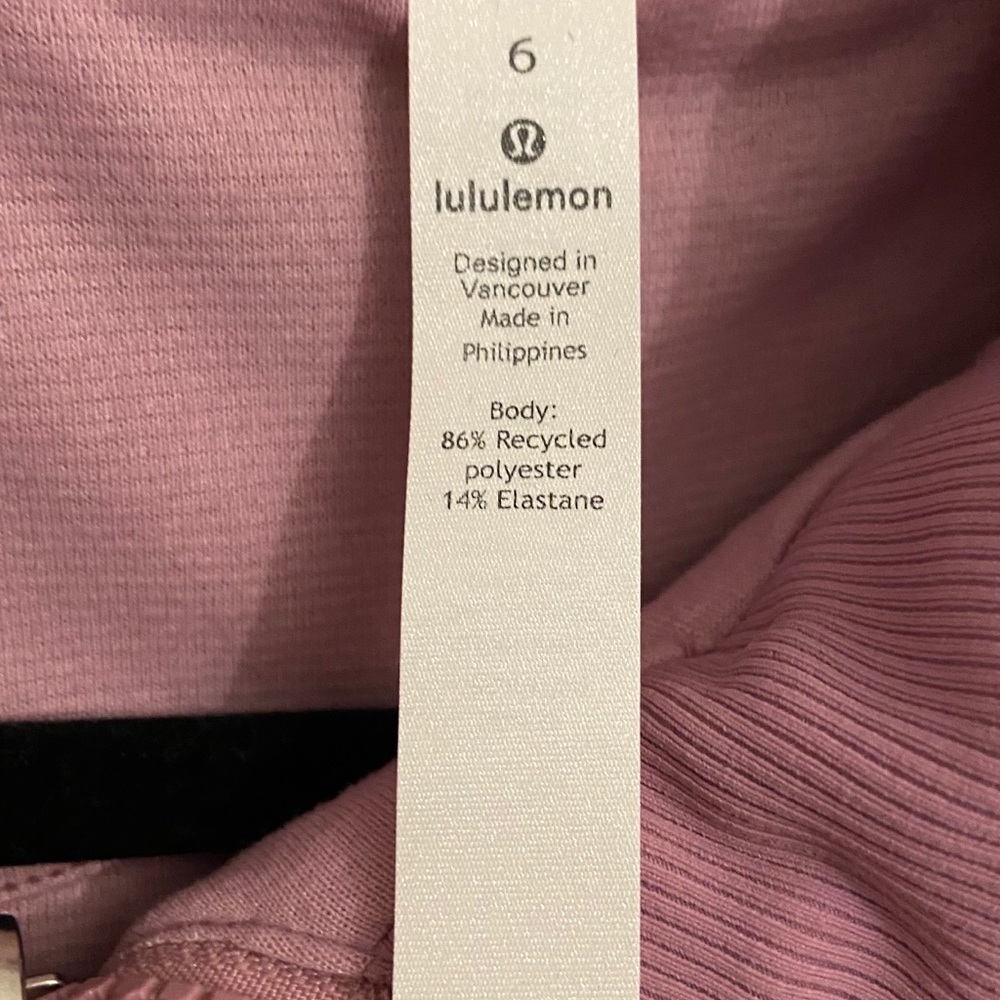 Lululemon jacket - Picture 3 of 7